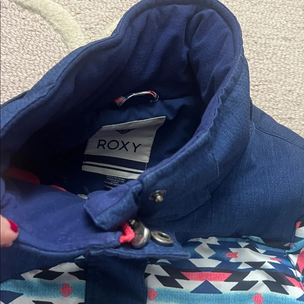 Roxy worn one